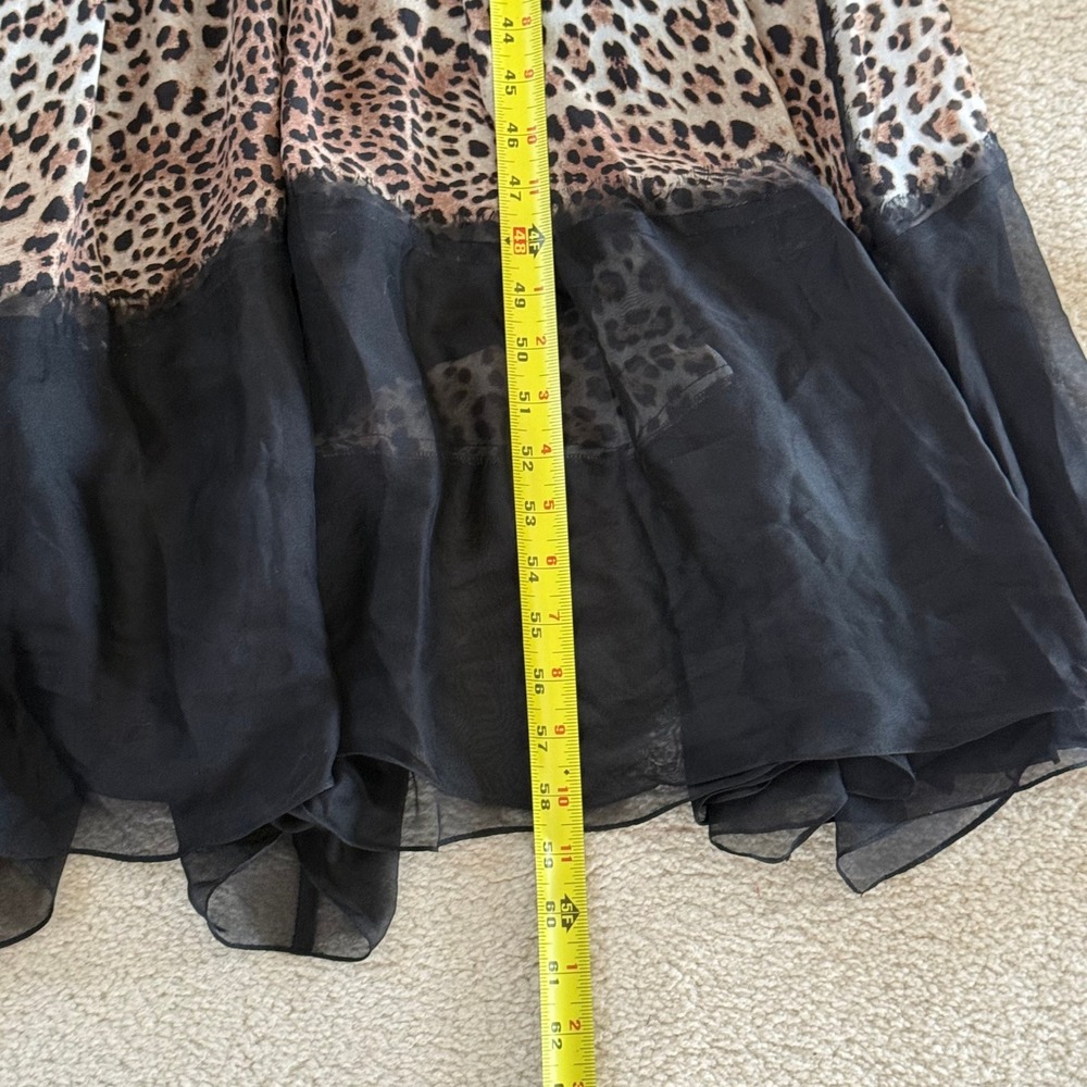 Mandalay Evening Gown Grey Leopard Print Silk V-Neck Maxi Evening Dress - Picture 16 of 16